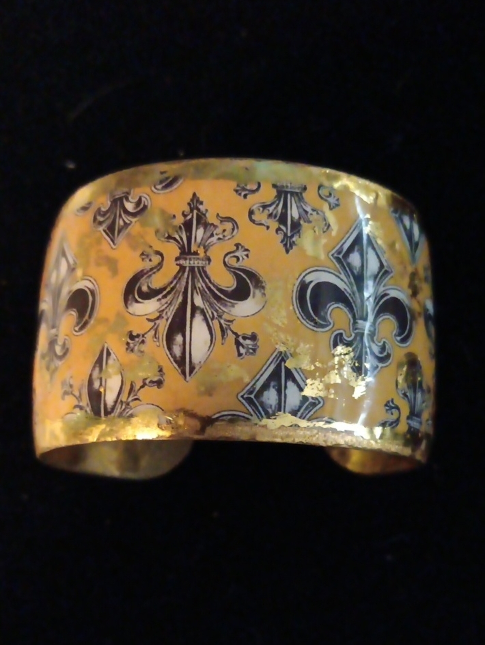 Yellow Enamel Fleur-de-Lis Cuff Bracelet with Black Detailing 0807